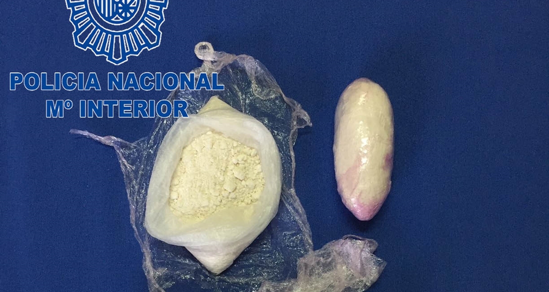 La Policía detiene a dos hombres con más de 200 gramos de cocaína