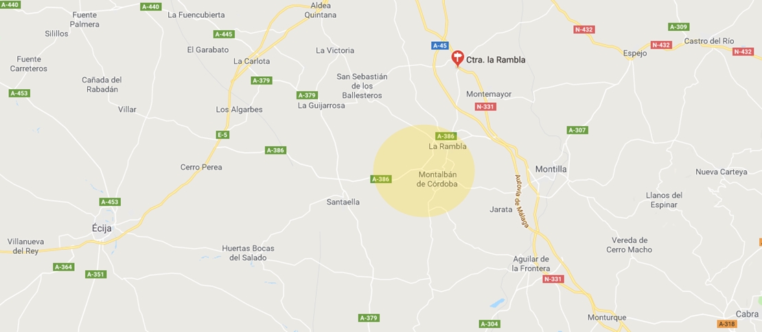 Muere el conductor de un patinete eléctrico al chocar contra un turismo