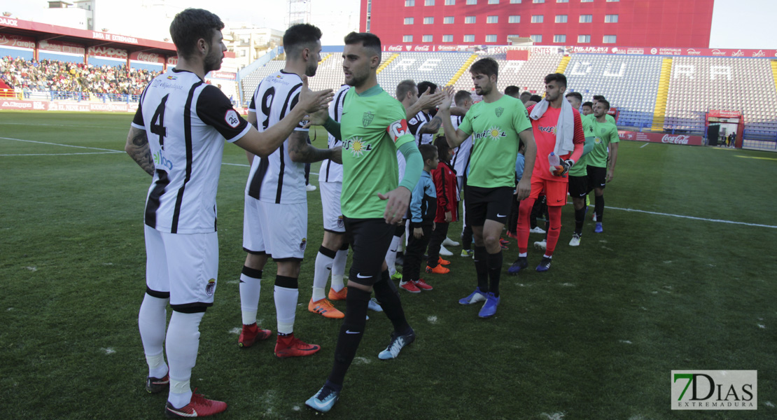 Imágenes del CD. Badajoz 1 - 1 Almería B