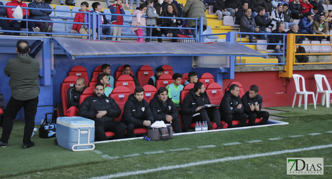 Imágenes del CD. Badajoz 1 - 1 Almería B