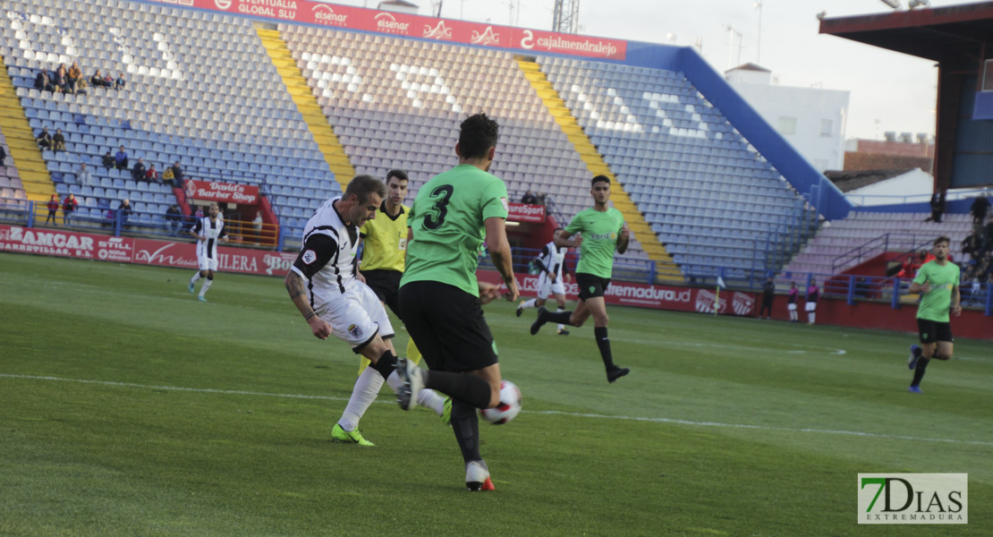 Imágenes del CD. Badajoz 1 - 1 Almería B