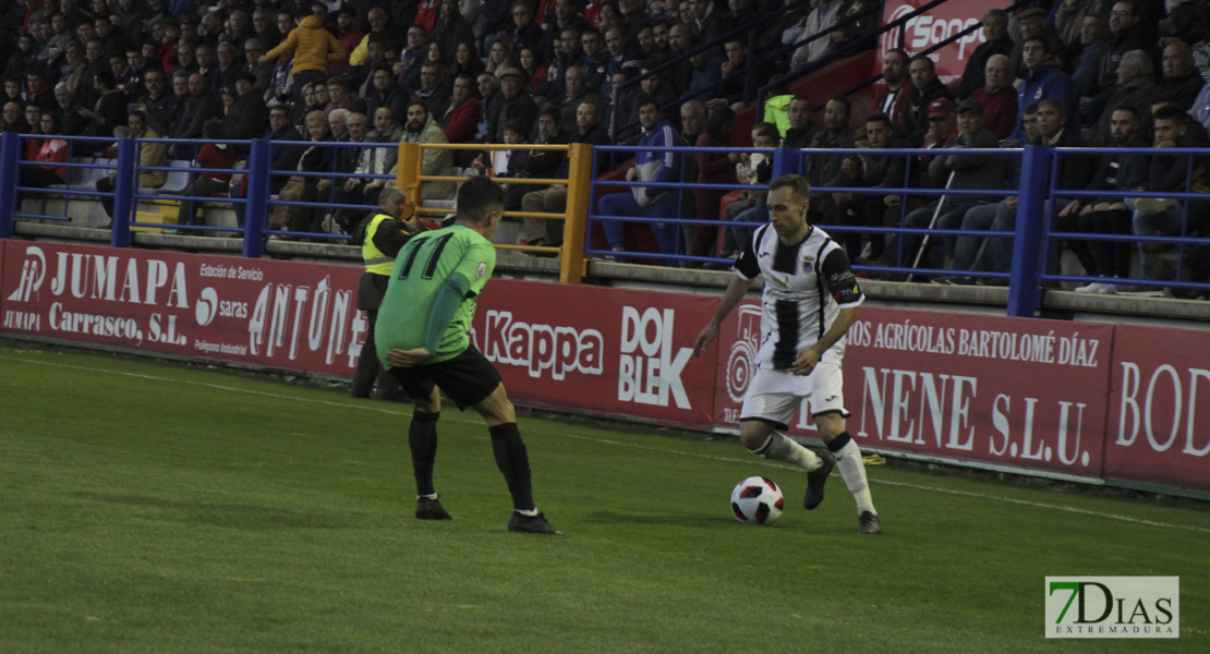 Imágenes del CD. Badajoz 1 - 1 Almería B