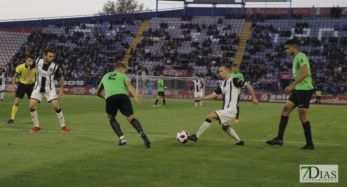 Imágenes del CD. Badajoz 1 - 1 Almería B