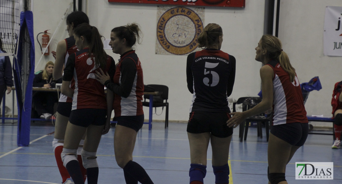 Imágenes del Pacense Voleibol Femenino - CV Pozuelo