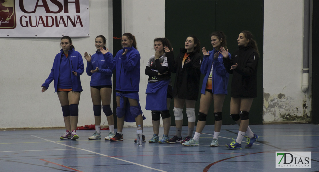 Imágenes del Pacense Voleibol Femenino - CV Pozuelo