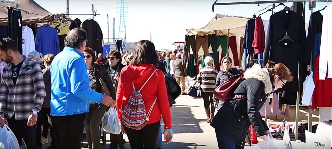 El mercadillo cambia de días estas navidades