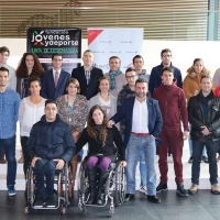 Los deportistas extremeños de alto nivel despiden el año junto al director general