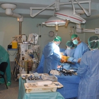 Operado durante cuatro horas el cazador herido en Valdefuentes