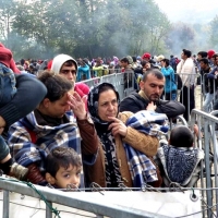 ACNUR pide una solución urgente para las 12 personas que se encuentran en un pesquero