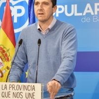 PP: “El binomio Vara/Sánchez supone un infierno fiscal para los extremeños”