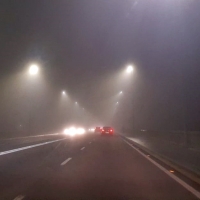 La niebla condiciona la circulación en varias carreteras extremeñas