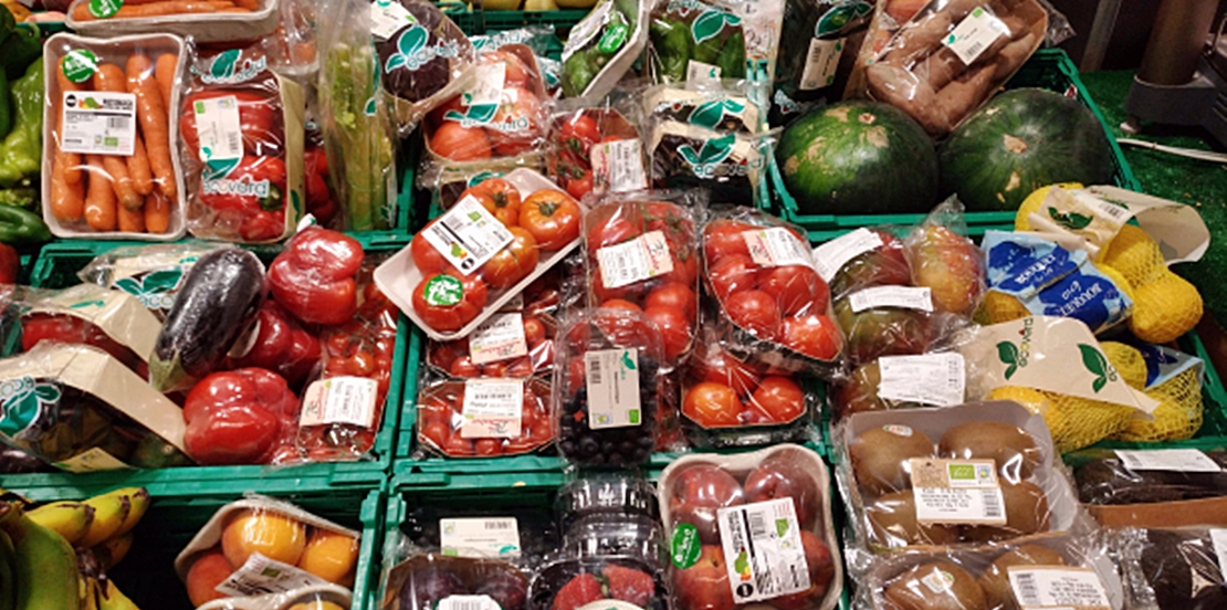 El 85% de los extremeños acusa a los hipermercados de “prácticas poco sostenibles” en el envasado