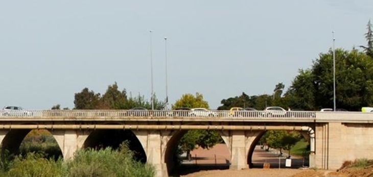 Un Guardia Civil fuera servicio salva la vida a un joven en Badajoz