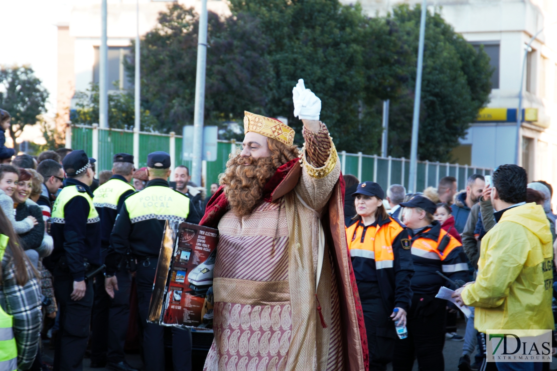 Imágenes que deja la Cabalgata de los Reyes Magos de Oriente en Badajoz