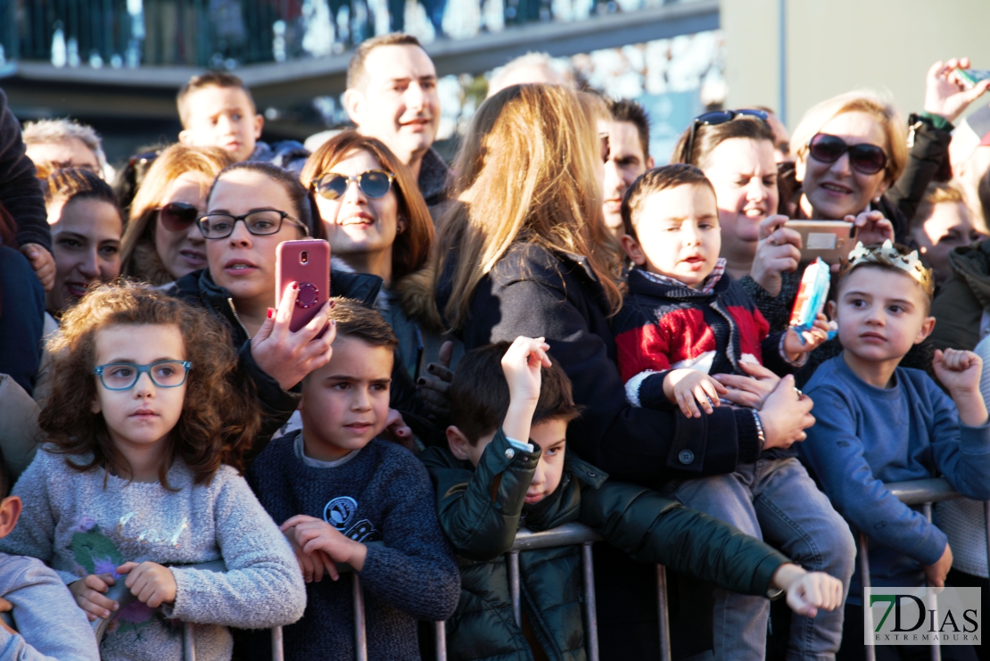 Imágenes que deja la Cabalgata de los Reyes Magos de Oriente en Badajoz