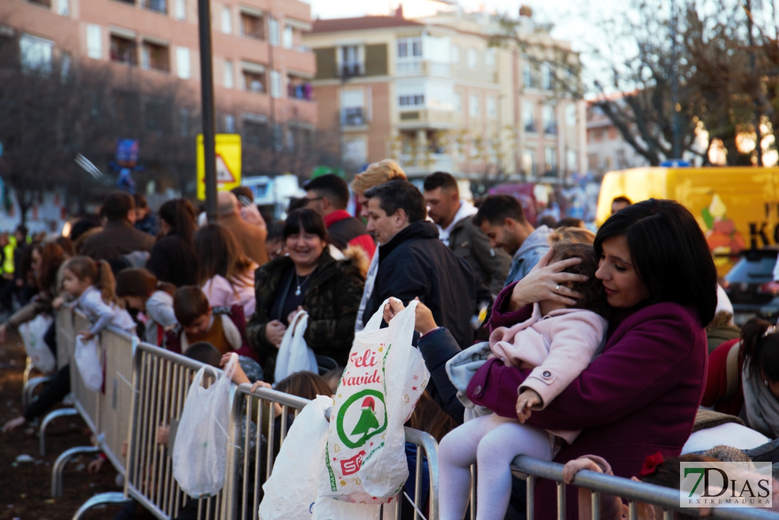 Imágenes que deja la Cabalgata de los Reyes Magos de Oriente en Badajoz