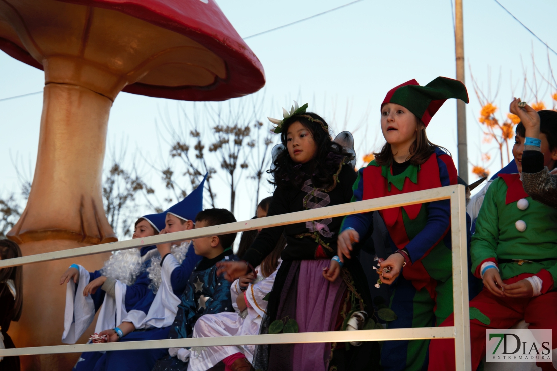 Imágenes que deja la Cabalgata de los Reyes Magos de Oriente en Badajoz