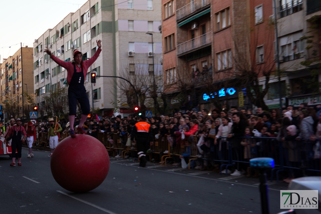 Imágenes que deja la Cabalgata de los Reyes Magos de Oriente en Badajoz