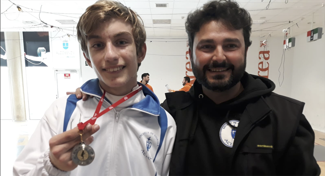 El extremeño Raúl García plata en el Campeonato de España de esgrima