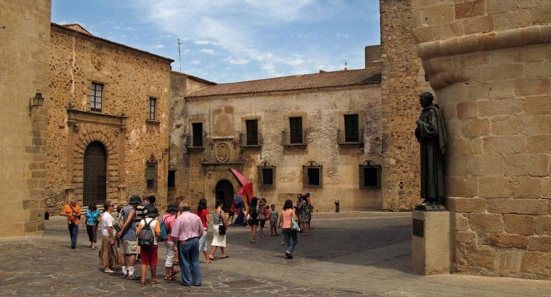Cáceres pondrá cámaras para contar turistas en 18 de sus edificios históricos