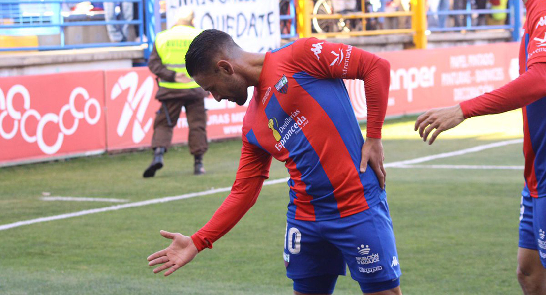 El Extremadura UD comienza el año con una goleada