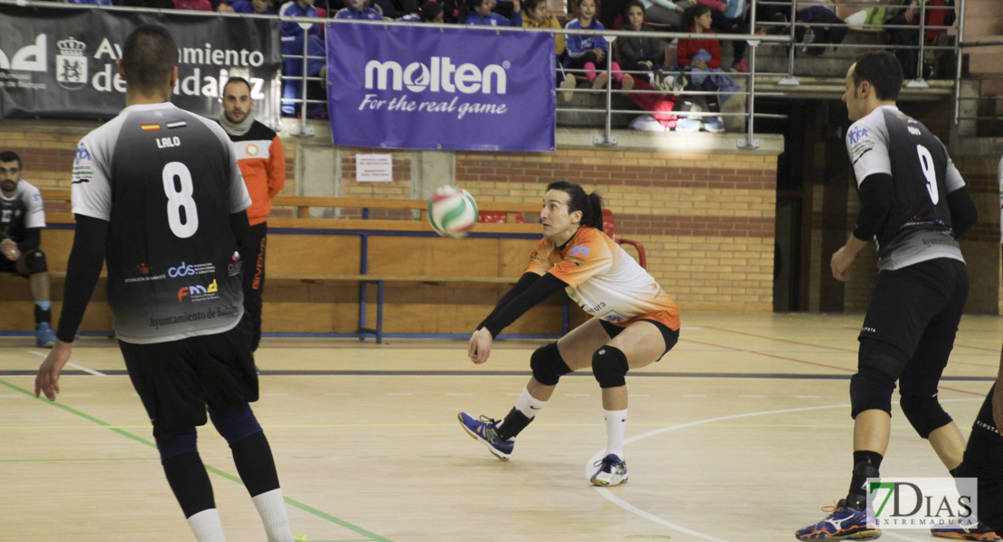 Imágenes del Pacense Voleibol - CV Mediterráneo