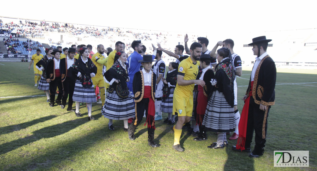 Imágenes del CD. Badajoz 2 - 1 Villanovense