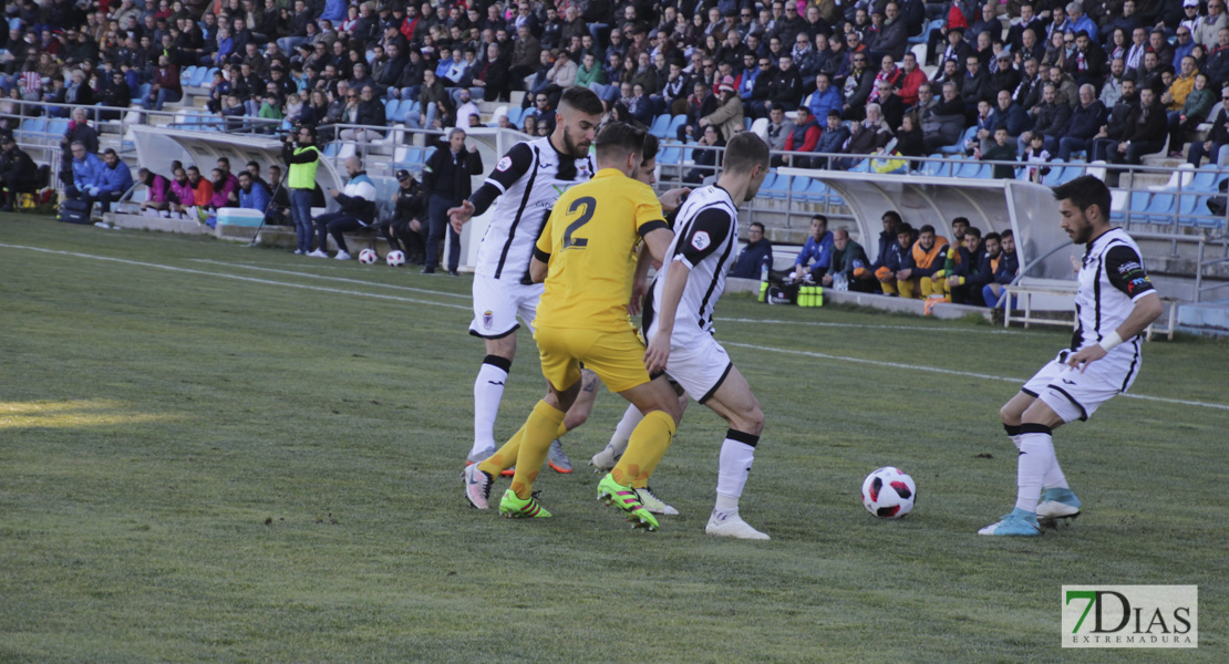 Imágenes del CD. Badajoz 2 - 1 Villanovense