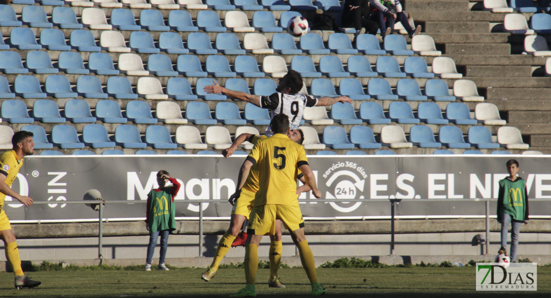 Imágenes del CD. Badajoz 2 - 1 Villanovense