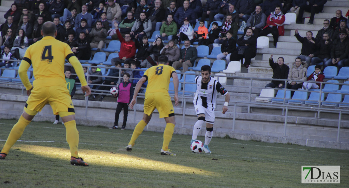 Imágenes del CD. Badajoz 2 - 1 Villanovense