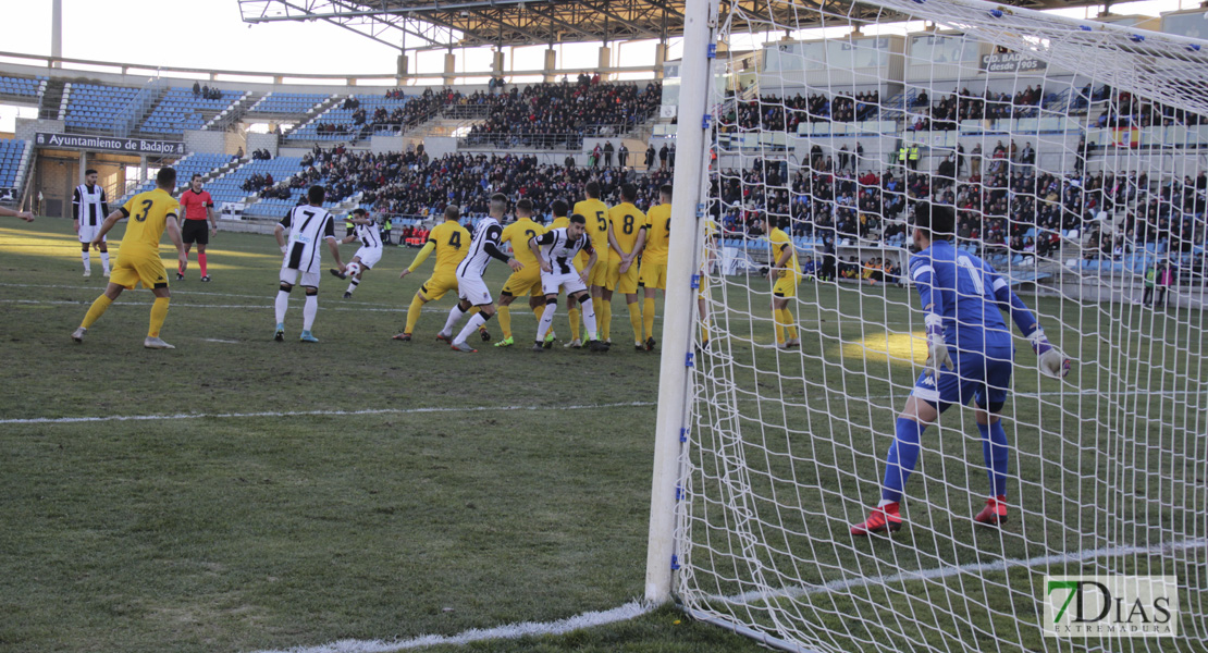 Imágenes del CD. Badajoz 2 - 1 Villanovense