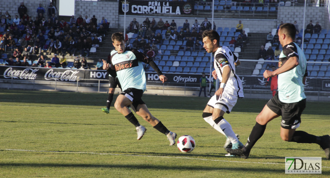 Imágenes del CD. Badajoz 4 - 0 Atlético Sanluqueño