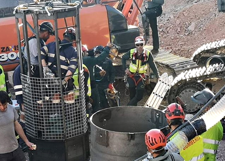 Los mineros ya están dentro del túnel