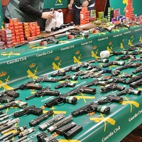 La Guardia Civil incauta 71 armas ilegales en un taller clandestino
