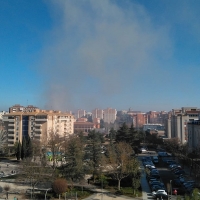 Incendio en la zona de La Paz-Valdepasillas, en Badajoz