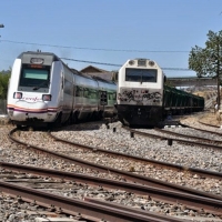 Compromís se una a la defensa por un tren digno en Extremadura