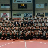 El Extremadura Arroyo se afianza como un referente del deporte femenino en la región
