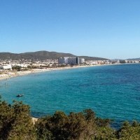 Desarticulan una red de prostitución en una playa de Ibiza