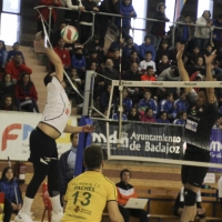 El CV Mediterráneo supera al Pacense Voleibol y se planta en la final de la Copa Príncipe