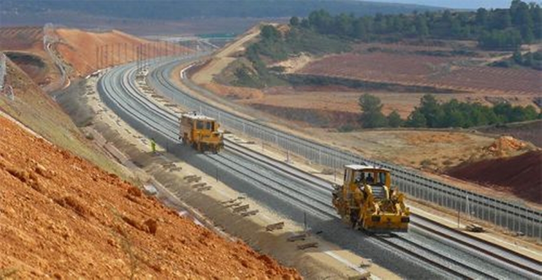 Adif saca a licitación obras en el tramo de alta velocidad Toril - Río Tiétar