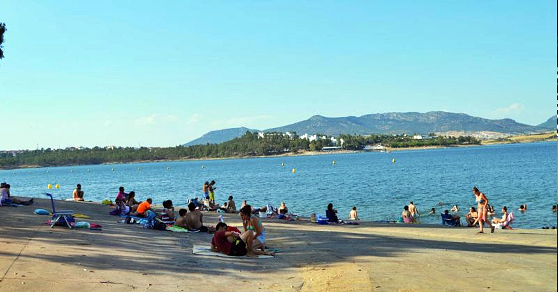 El embalse de Orellana aspira a conseguir una segunda bandera azul