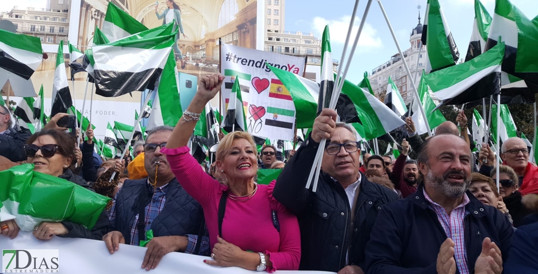 Juntos x Badajoz propone una gran manifestación para recibir al Consejo de Ministros