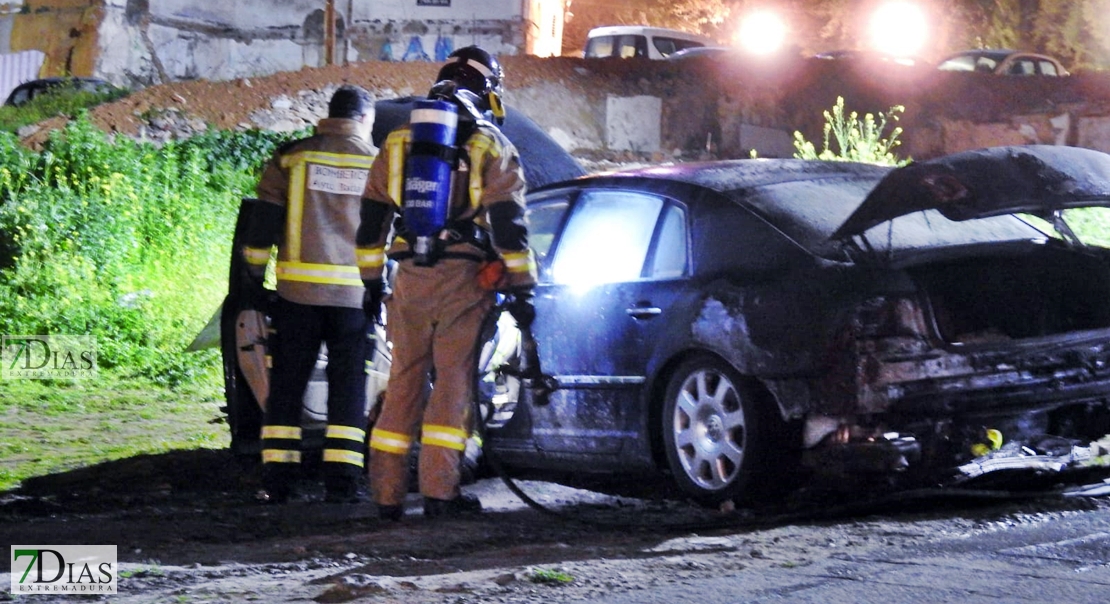 Continúa la quema de coches en Badajoz