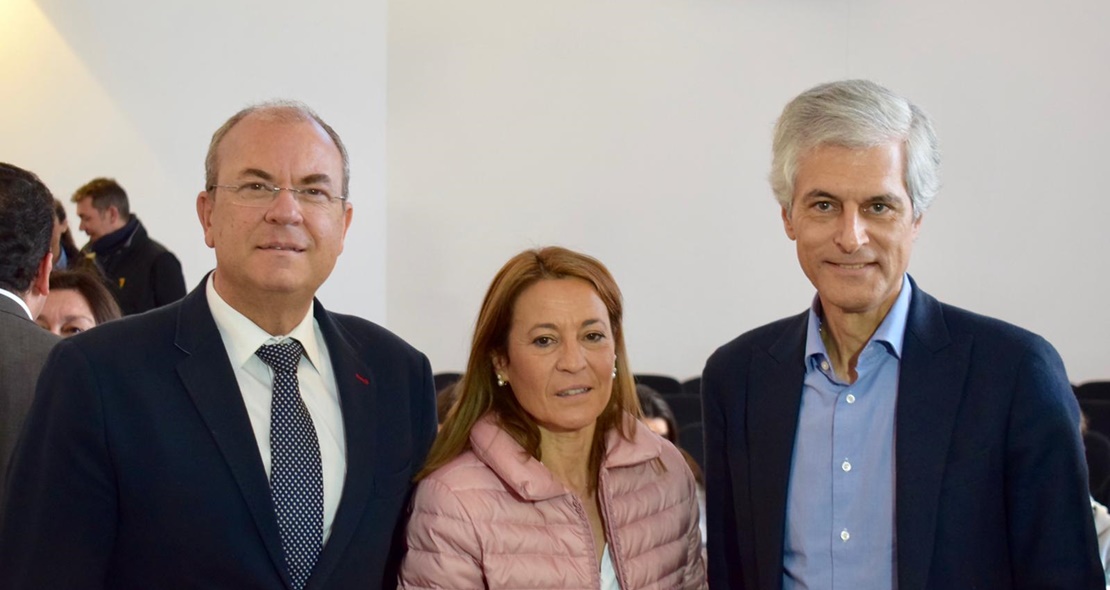 Monago critica el “silencio” de Vara ante las cesiones al independentismo catalán