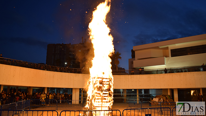 Gran ambiente en las Candelas de Santa Marina 2019