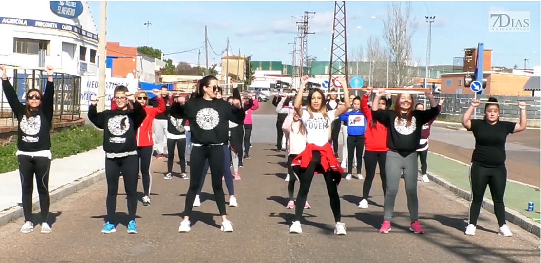 Los Soletes dan la vuelta al mundo para finalizar en el Carnaval de Badajoz