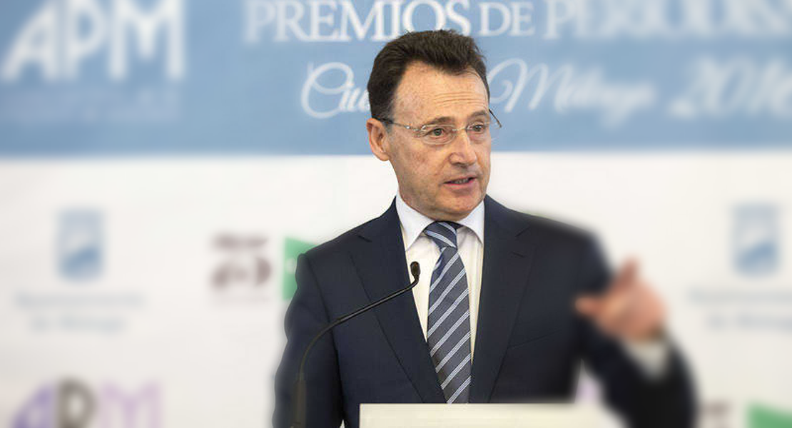 Don Benito premia al periodista Matías Prats