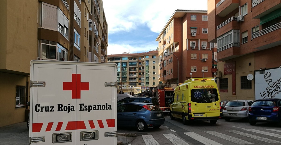INCENDIO - Seis heridos en Cáceres por incendio en vivienda