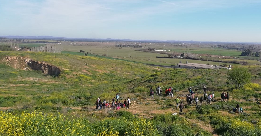 Alumnos del Gurugú replantan la ‘Cuestas de Orinaza’