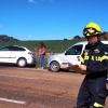 Choque frontolateral entre dos vehículos en la carretera de Valverde de Leganés